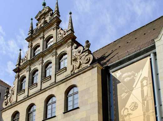 Fassade des Spielzeugmuseums | Fotoaufnahme von Christine Dierenbach